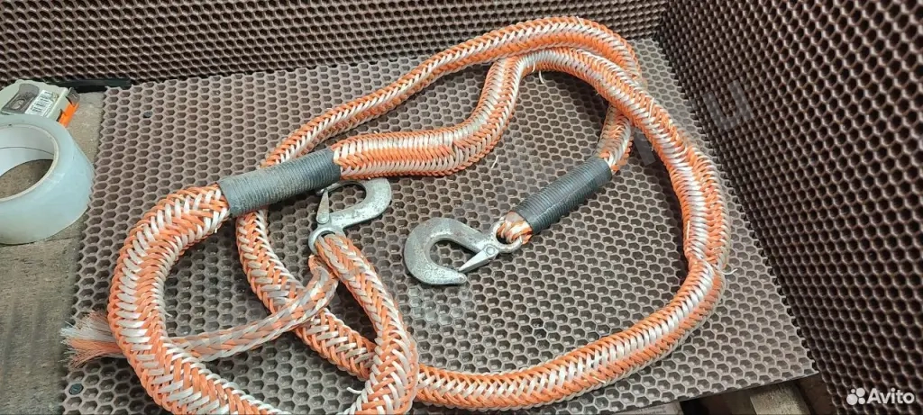 Трос буксировочный канат, эластичный, 1,2т., 1,5-4