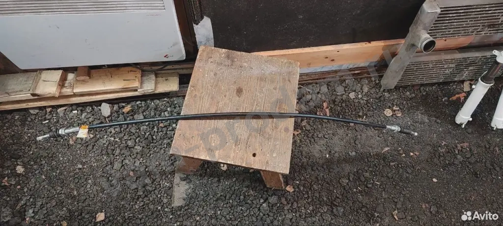 Трос ручного тормоза газ 3302 передний (центр)