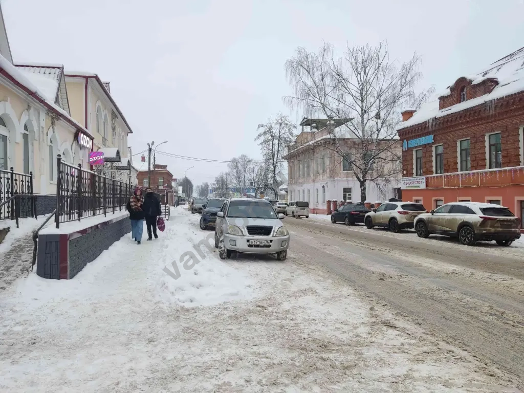 Помещение свободного назначения, 140 м², Собственник