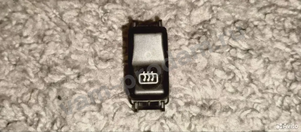Кнопка обогрева заднего стекла для Mercedes W124
