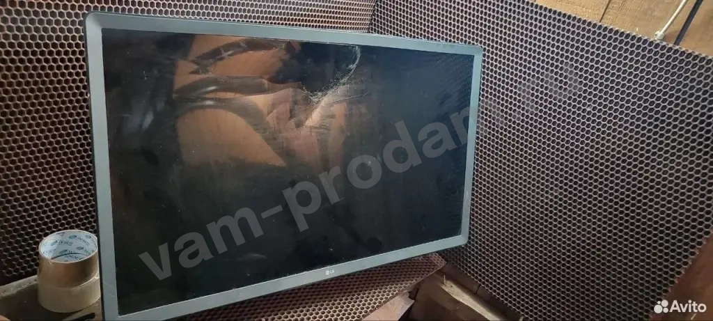 Телевизор LG на запчасти