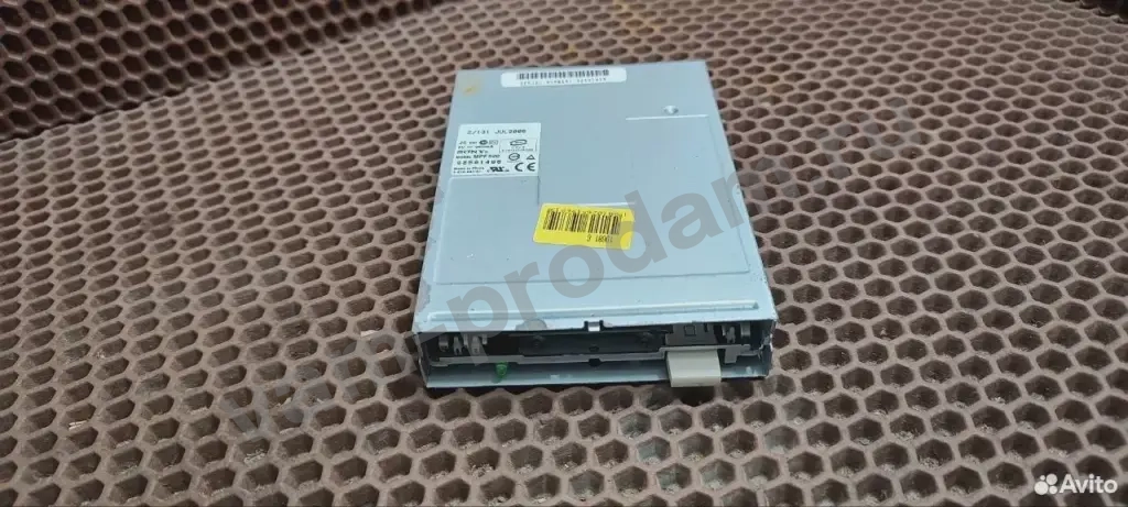 Floppy дисковод