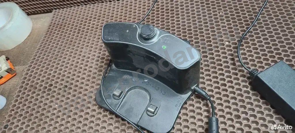 Робот пылесос Kitfort kt 503