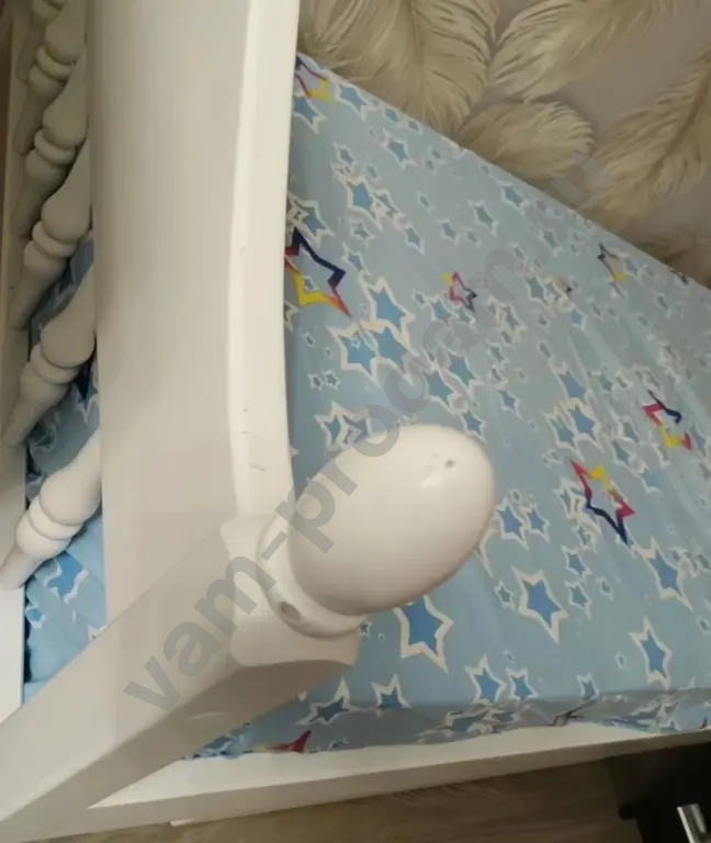 детская кровать 160 * 80