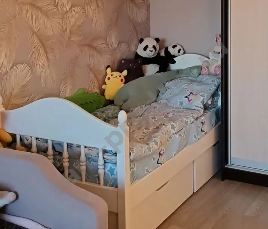 детская кровать 160 * 80