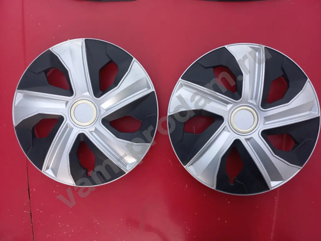 Колпаки на колёса r14