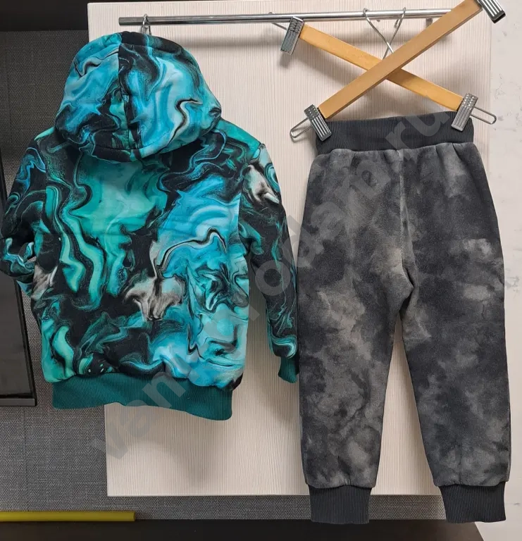 костюм тёплый с начесом р-р 92