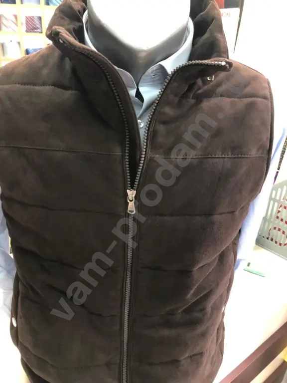 жилет из натуральной замши