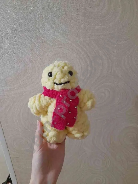 вязаная игрушка-пряник