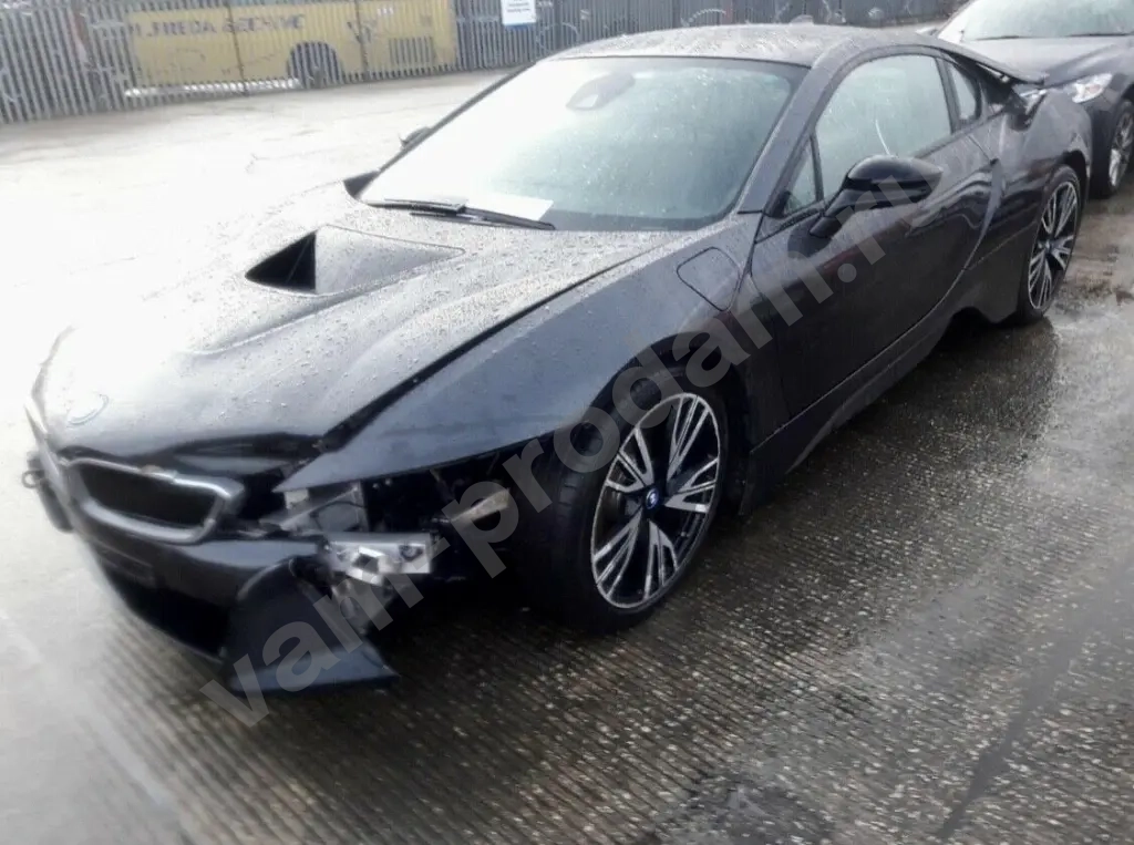 БМВ Ай 8 в разбор