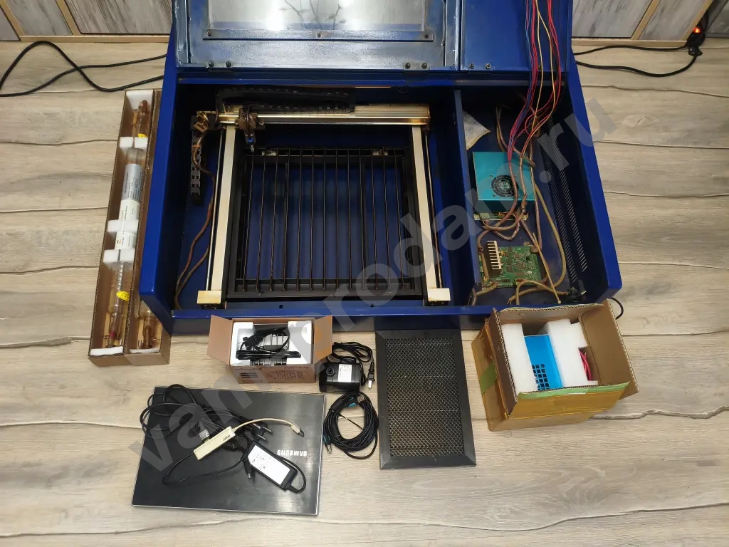 Лазерный станок с ЧПУ