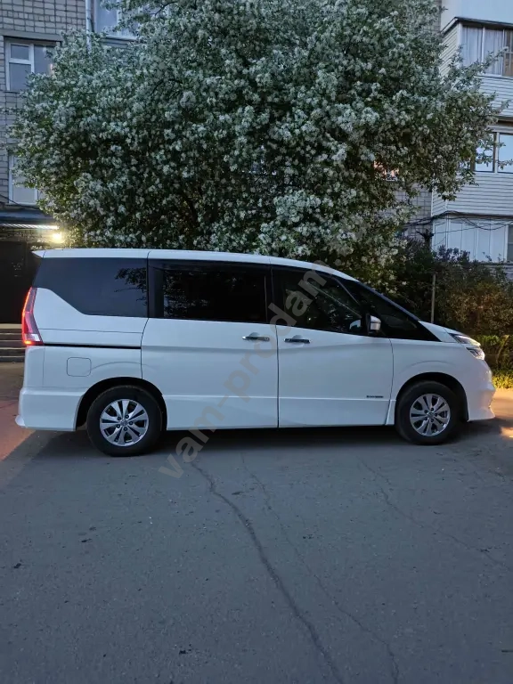 Nissan Serena C27 4wd