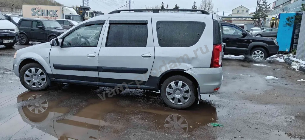 Lada Largus 2013 1.6 16кл