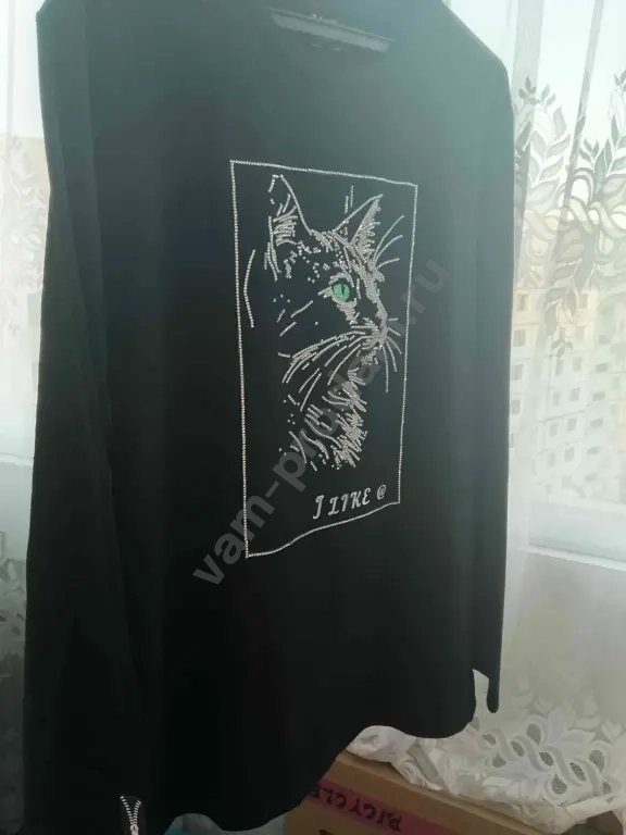 лонгсливы черный и белый