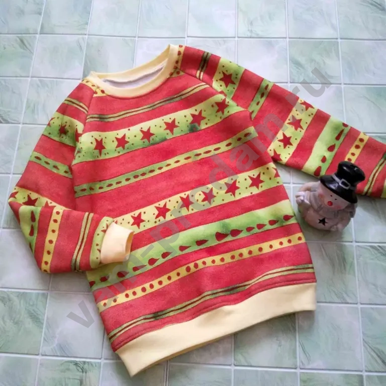 Свитшот новый