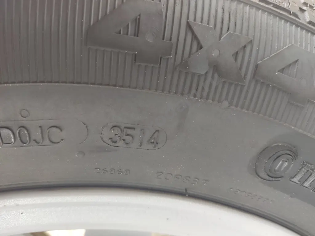 Комплект колес нива Шевроле бу