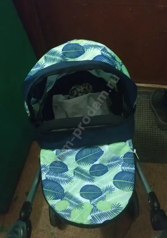 коляска для кукол