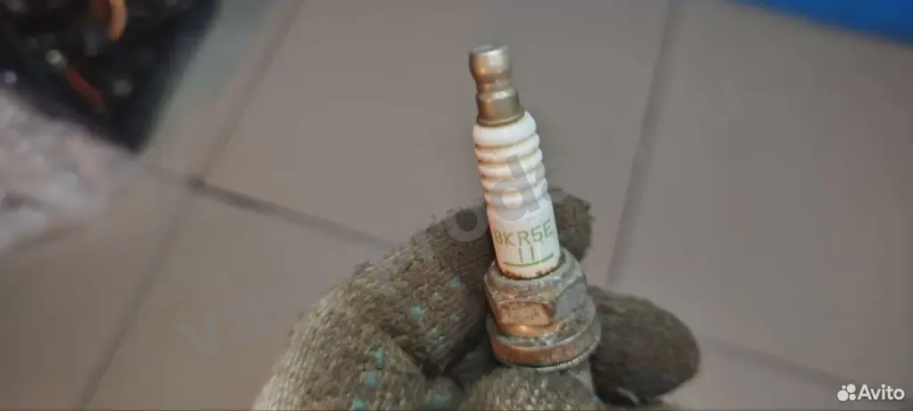 Свечи зажигания NGK BKR5E