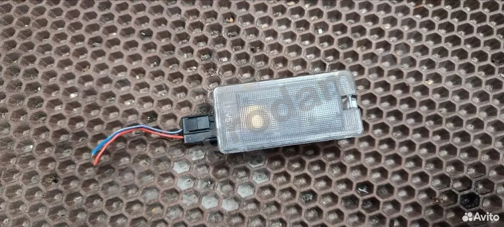 Плафон салонный Kia Quoris 2012