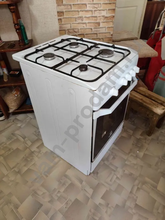 Плита газовая INDESIT knj 3g27 (б/у)