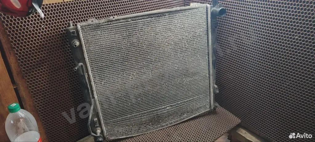 Радиатор охлаждения Kia дефект