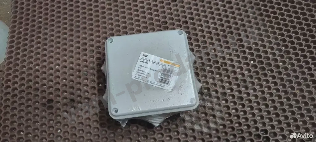 Распаячная коробка км 41233