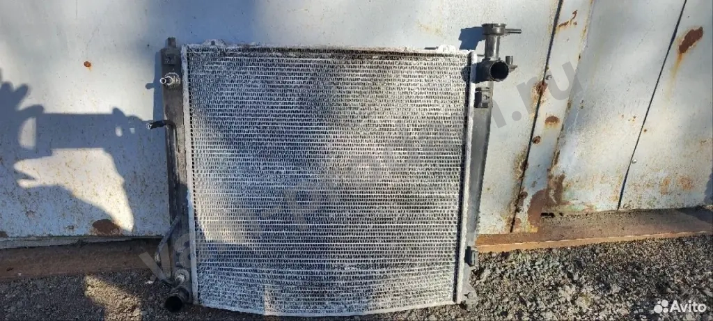 Радиатор охлаждения Kia дефект