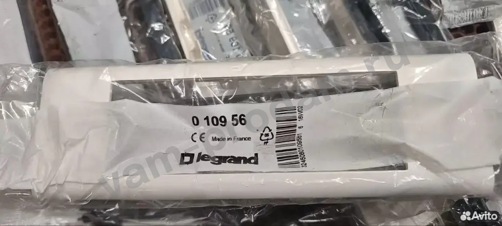 Lеgrаnd Моsаiс Суппорт/рамка на 6 модулей dlр