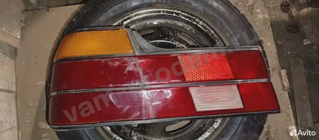 Фонарь левый бмв е32