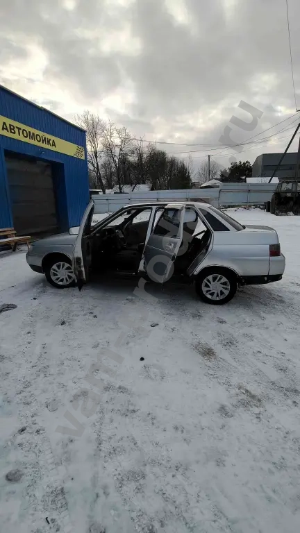 ВАЗ 2110.
