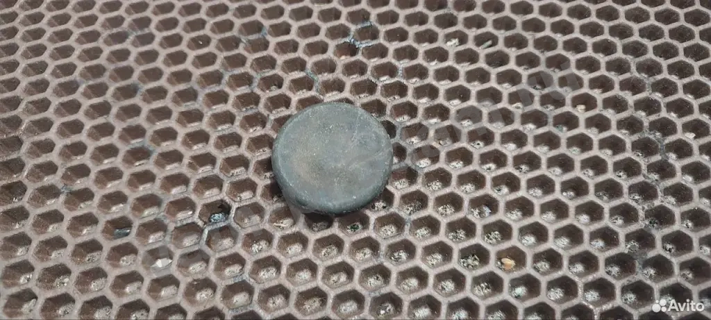 Накладка декоративная nissan 748164P000