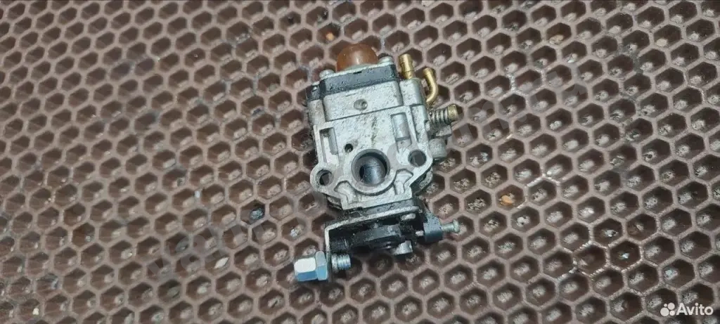 Карбюратор для бензомотора