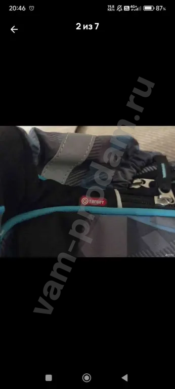 школьный рюкзак.