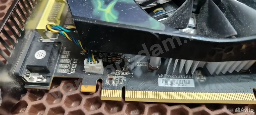 Видеокарта XFX GeForce GTS 250