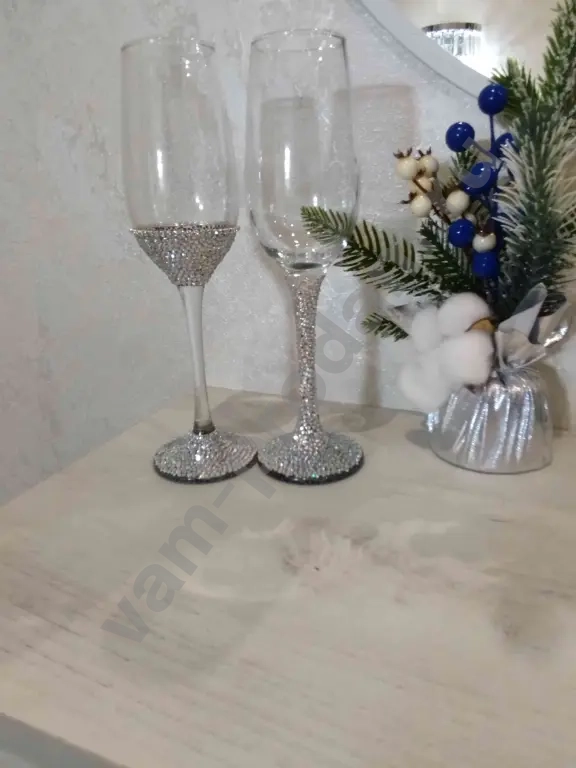 Свадебные бокалы,свадебный поднос для колец