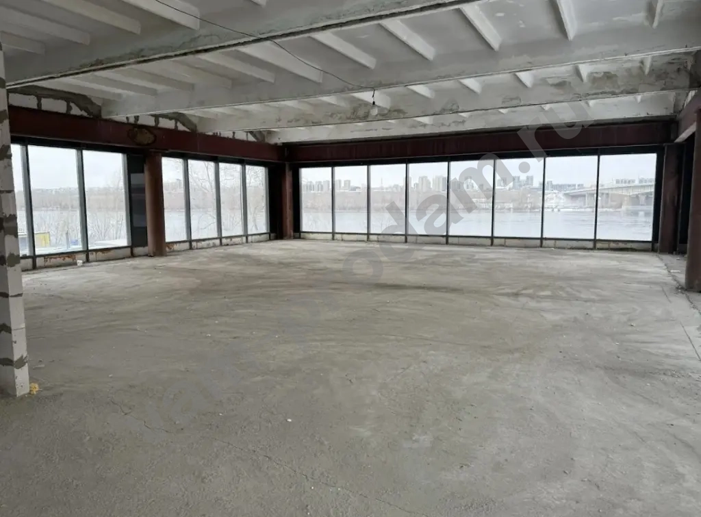 Офисное помещение, 750 м², Агент