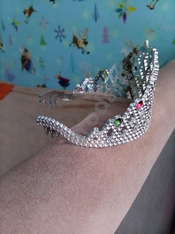 Нарядное платье на девочку до 116 см.