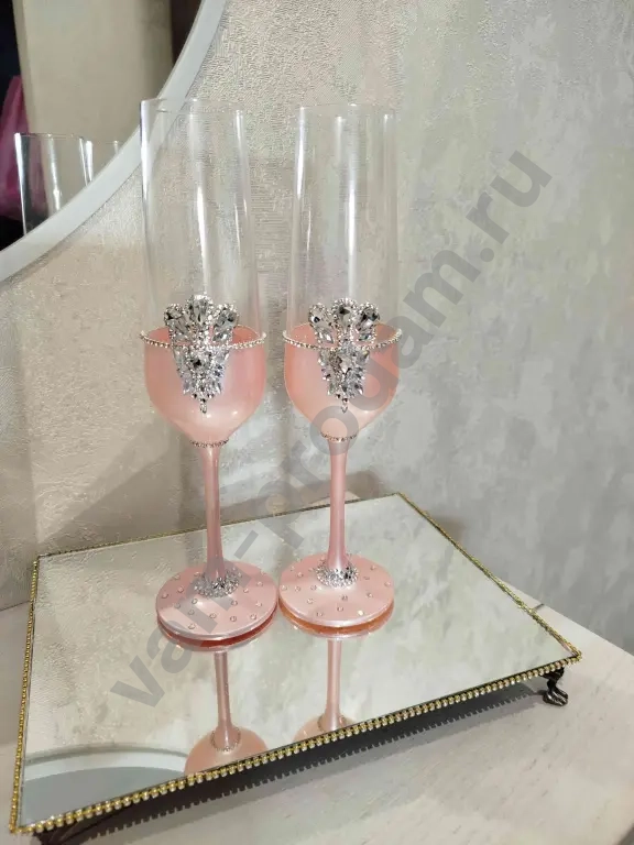 Свадебные бокалы,свадебный поднос для колец