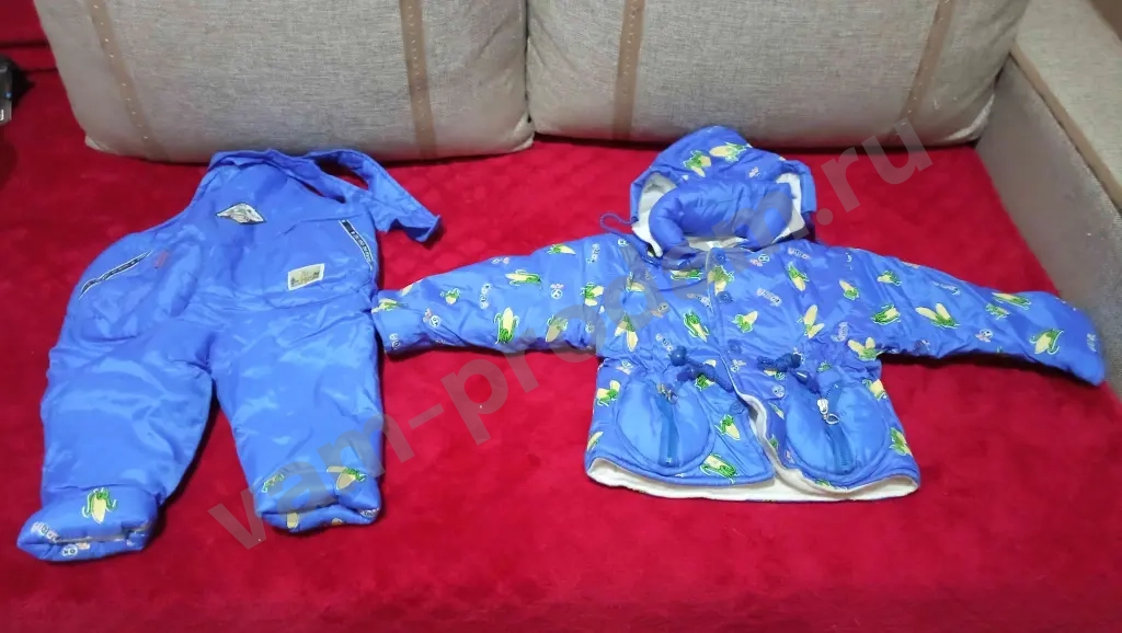 детский синий комбинезон