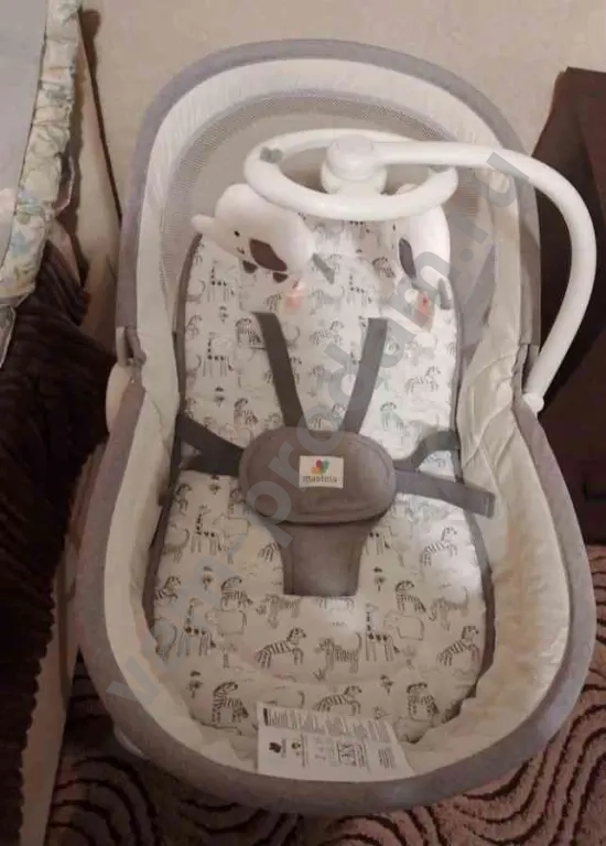 Люлька-кроватка с рождения и месяцев до 7 примерно.