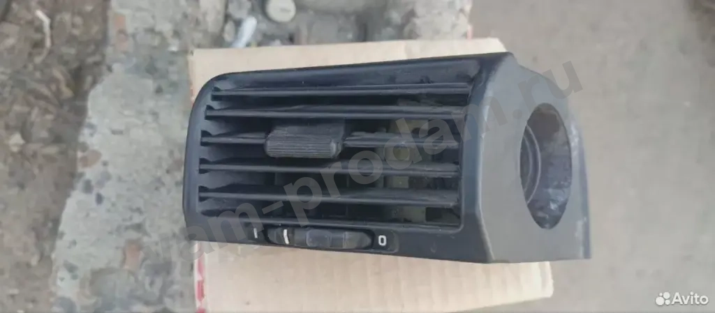 Вентиляционная решетка дефлектор Левый бмв е34