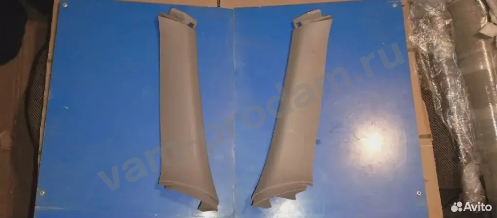 Обшивки задней двери Mark blit JZX110