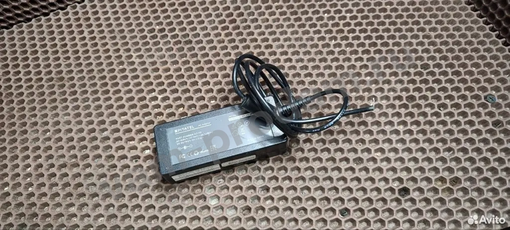 Блок питания Pitatel AD-152 для ноутбуков Asus