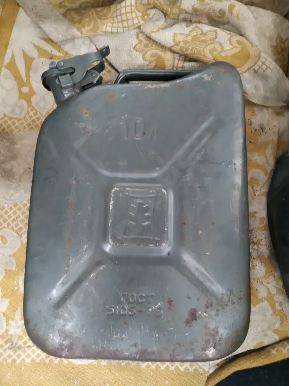 канистра 10л для бензина СССР