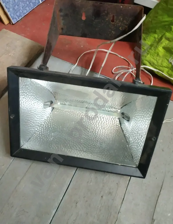 прожектор 1000вт