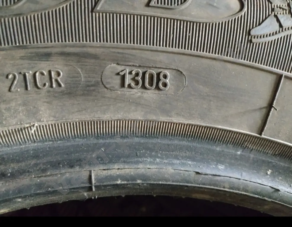 шины зимние шипы Goodyear r16 205 60