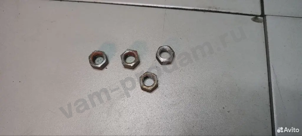 Гайка Коллектора впускного газ 402