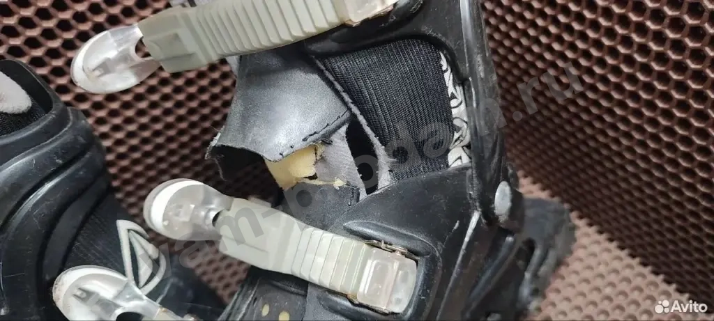 Роликовые коньки