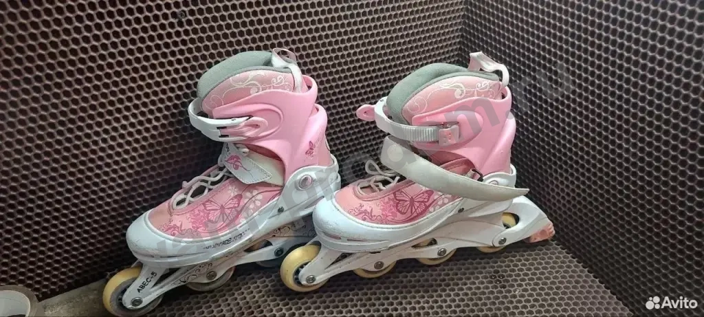 Роликовые коньки