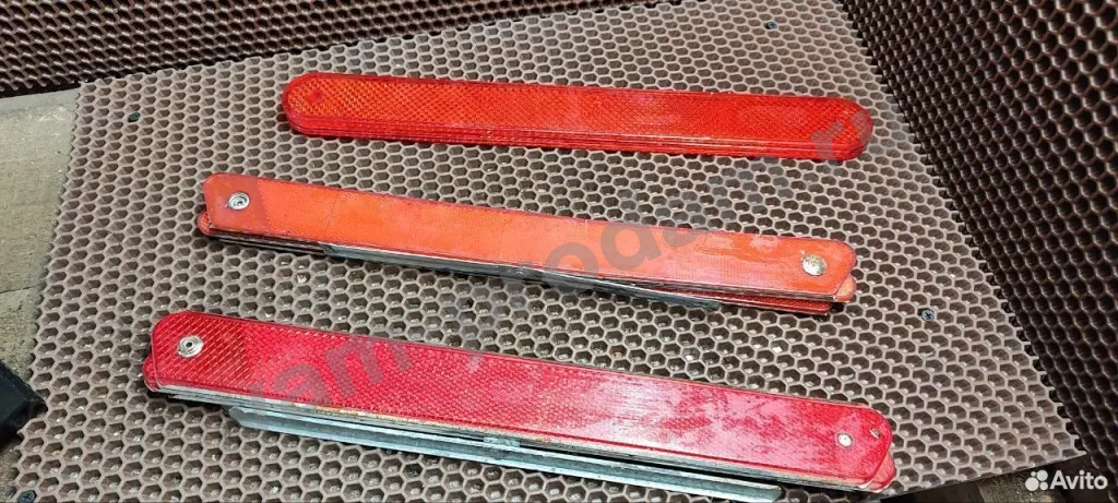 Знак аварийной остановки Россия и евро